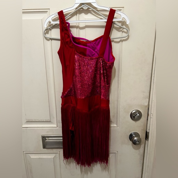 Dance costumes - Picture 3 of 3